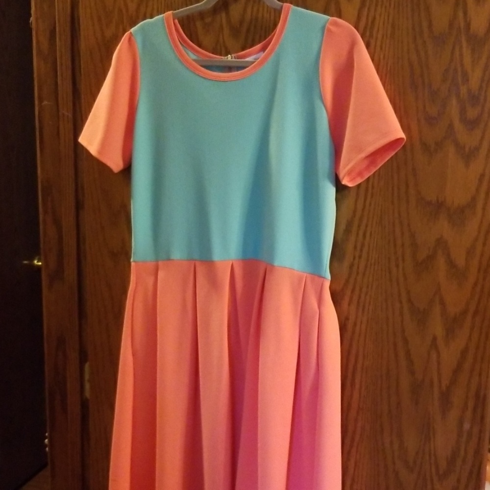 🧸Lularoe Amelia XL 🧸